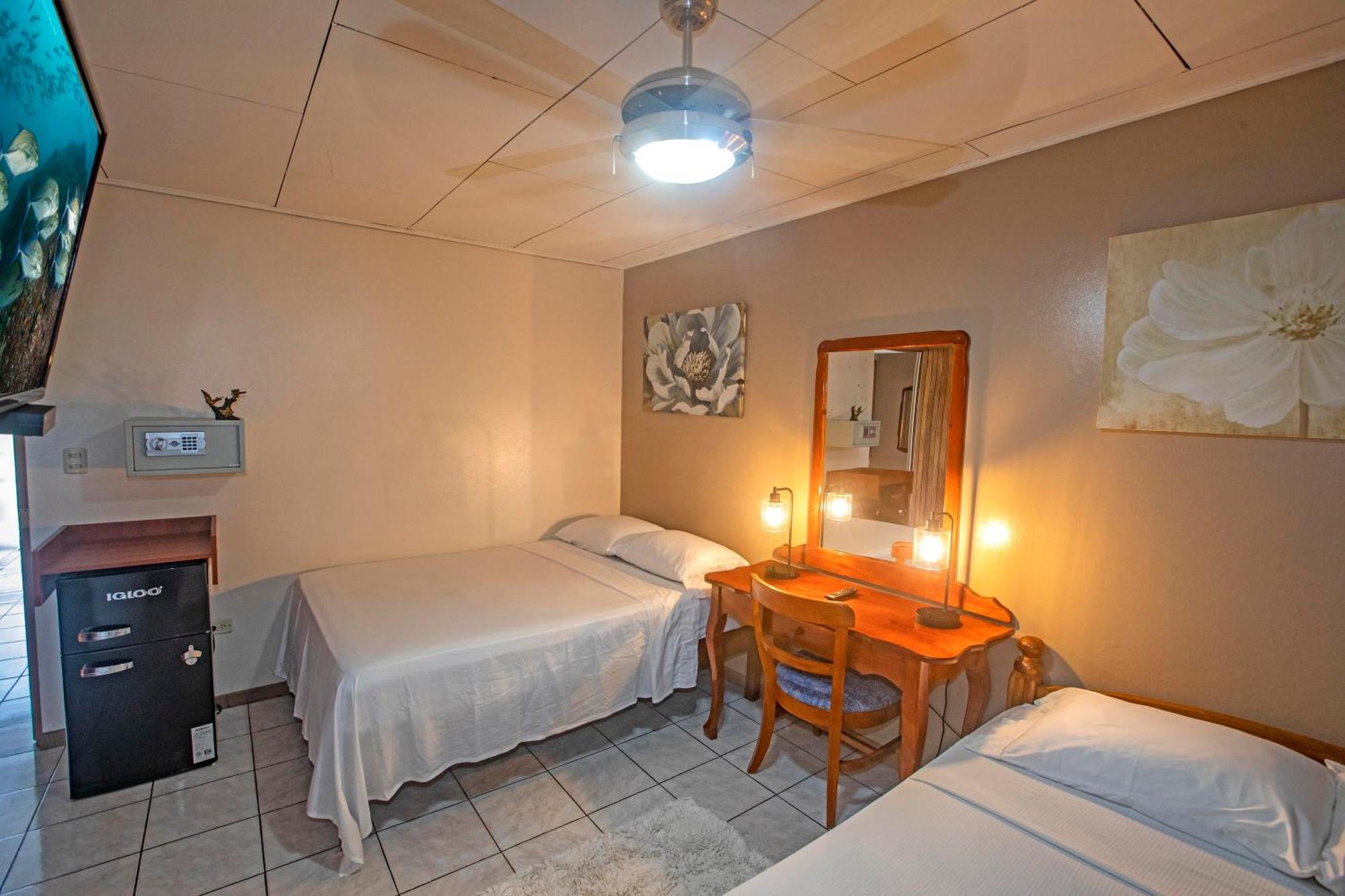 Hotel Laura'S House โกโก ภายนอก รูปภาพ